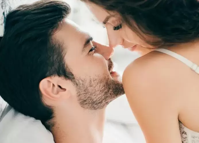 Интимността с жената предизвиква сексуална възбуда у мъжа